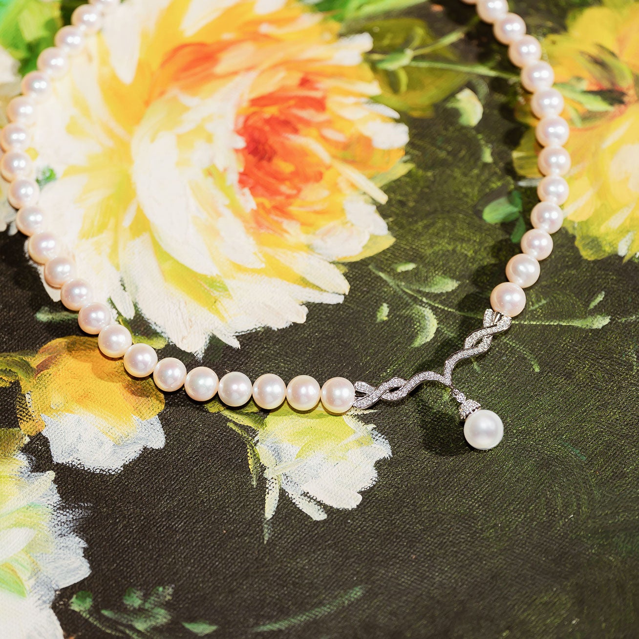 Elegant Freshwater Pearl Necklace WN00331
