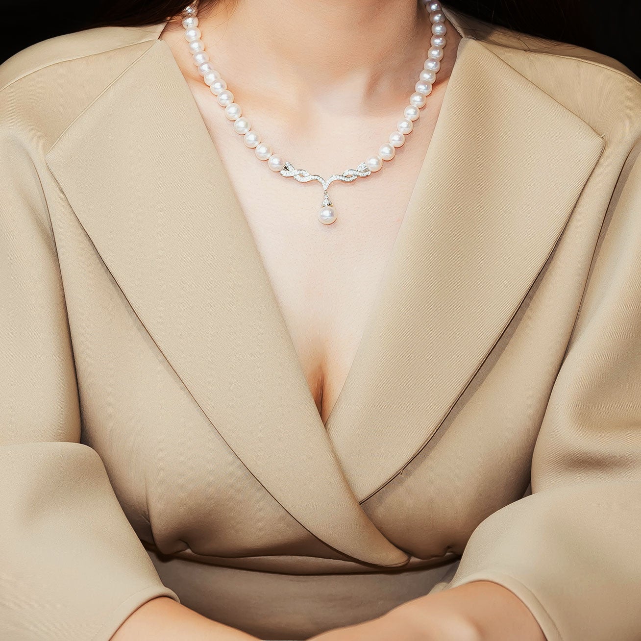 Elegant Freshwater Pearl Necklace WN00331