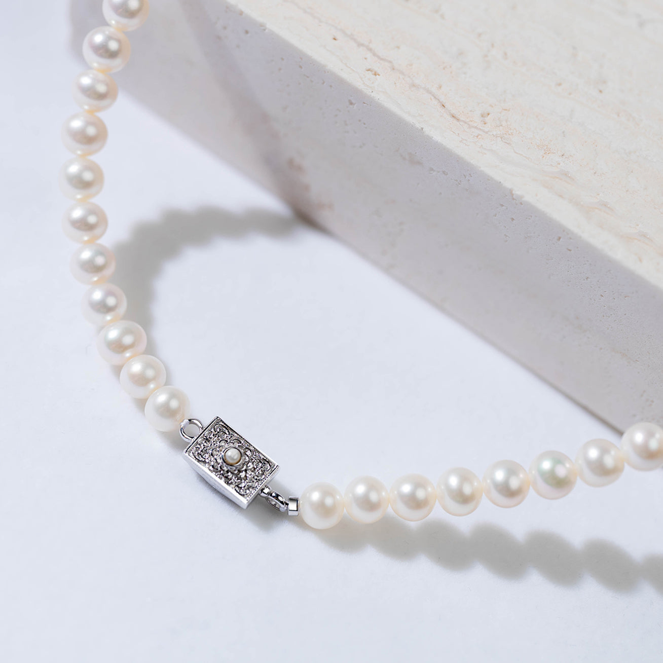 Asian Civilisations Museum Freshwater Pearl Necklace WN00398 | New