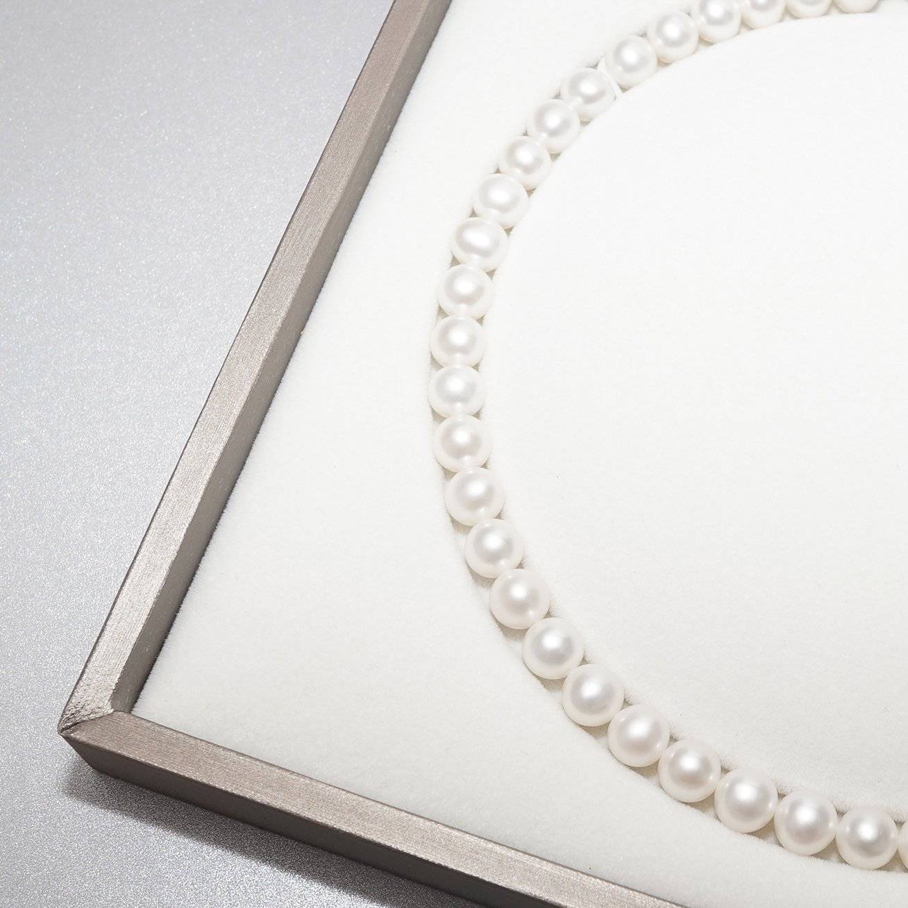 Elegant Freshwater Pearl Necklace WN00094